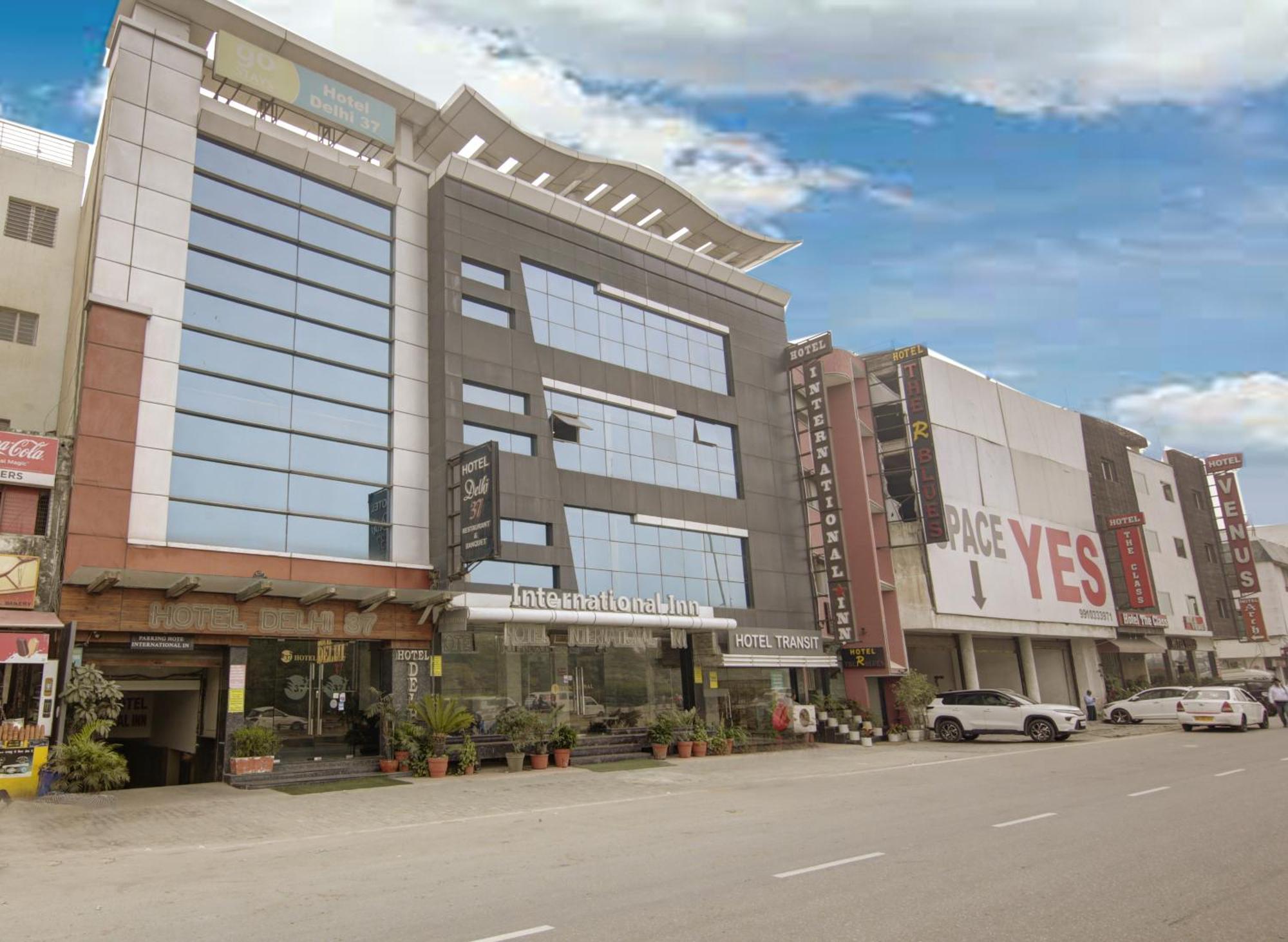 Hotel Delhi 37 By Star Group Near Delhi Airport New Delhi Eksteriør billede