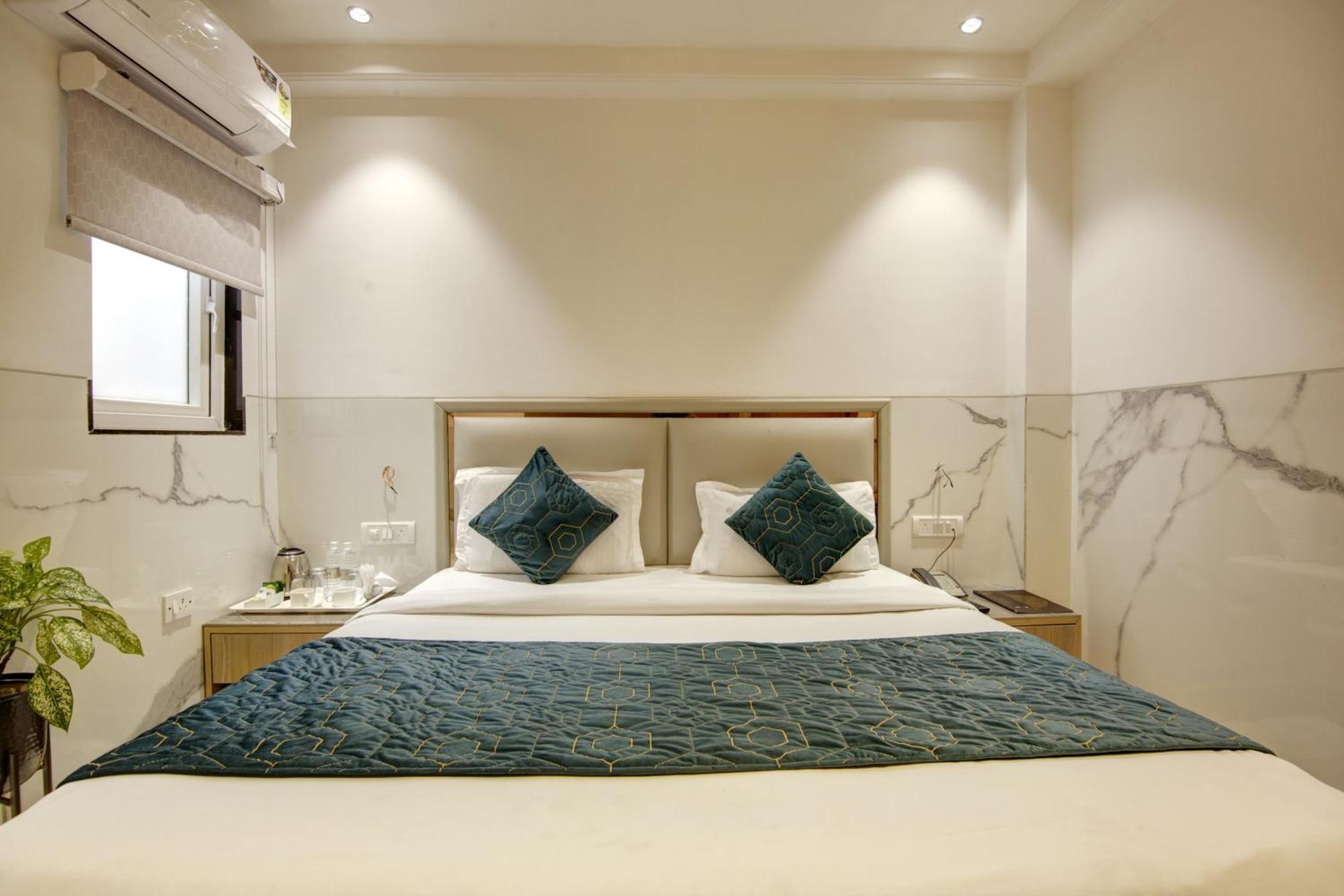 Hotel Delhi 37 By Star Group Near Delhi Airport New Delhi Eksteriør billede